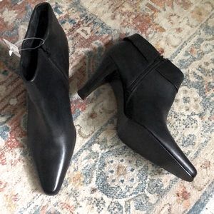 Worthington Black Leather Pointed Toe Heeled Boot, Sz 9.5 NWT